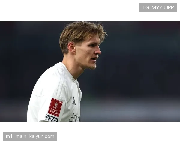 厄德高膝盖不适连续缺阵 阿森纳队长何时复出影响争冠走势